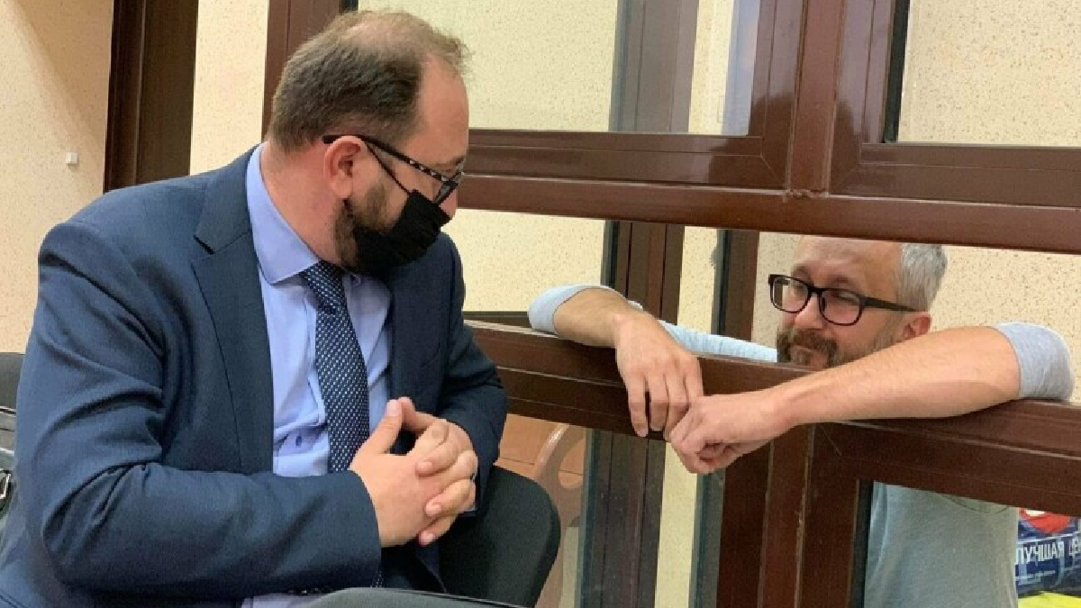 Nariman Dzhelyal and the Akhtemov brothers will remain in custody until July 26